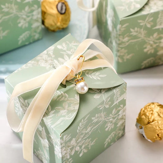 Green Luxury - Design 24